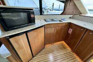 2007 Meridian 411 Sedan thumbnail 19