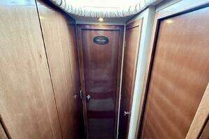 2007 Meridian 411 Sedan thumbnail 22