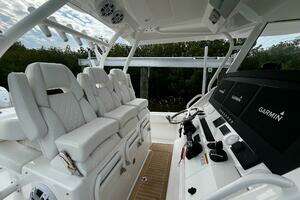  2024 Regulator 41 CC Yacht For Sale in Saint Petersburg FL