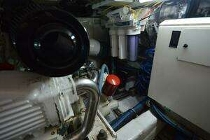 1995 Ocean 48 Cockpit Motor Yacht thumbnail 66