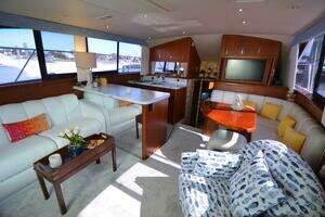 1995 Ocean 48 Cockpit Motor Yacht thumbnail 18