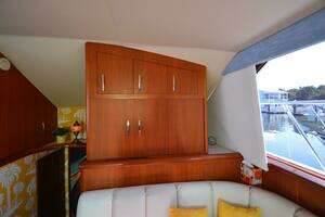 1995 Ocean 48 Cockpit Motor Yacht thumbnail 25