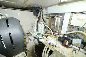 1995 Ocean 48 Cockpit Motor Yacht thumbnail 63