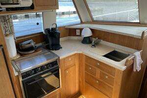 2000 Mainship 390 thumbnail 8