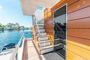 2023 Reina Boats 44DR thumbnail 11