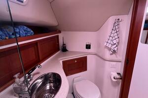 Barbican V 36ft MJM Yacht For Sale