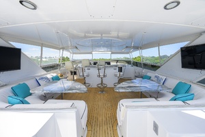 Hatteras 100 MAGIC - Flybridge