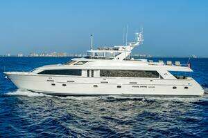 2005 Hatteras 100 Motor Yacht thumbnail 1