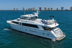 Hatteras 100 MAGIC - Port Aft Aerial profile