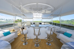 Hatteras 100 MAGIC - Flybridge