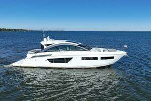 2020 Cruisers Yachts 60 Cantius thumbnail 54