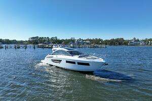 2020 Cruisers Yachts 60 Cantius thumbnail 53