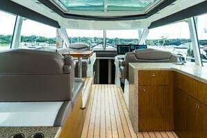 2013 Cruisers 48 Cantius thumbnail 18