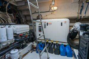2013 Cruisers 48 Cantius thumbnail 43