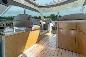 2013 Cruisers 48 Cantius thumbnail 21