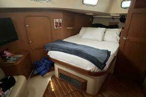 2006 Island Packet 445 thumbnail 13