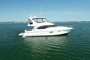 Day Tripping 2009 Silverton Ovation Yacht For Sale in Barnstable MA