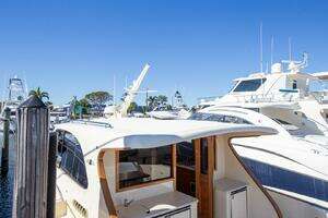 2017 Palm Beach Motor Yachts PB42 thumbnail 9