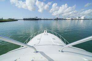 2007 Bertram 51 Convertible thumbnail 20