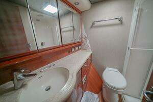 2007 Bertram 51 Convertible thumbnail 14