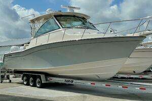 2021 Grady-White 370 Express Yacht For Sale in Falmouth MA