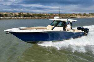 Reel Outlaw 35ft Scout Yacht For Sale