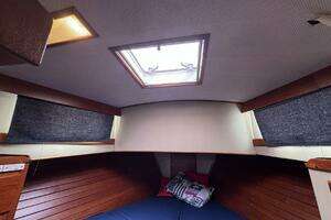 1989 Grand Banks 42 Motor Yacht thumbnail 60