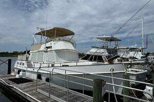 1989 Grand Banks 42 Motor Yacht thumbnail 2