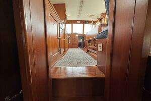 1989 Grand Banks 42 Motor Yacht thumbnail 79