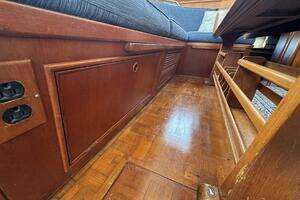 1989 Grand Banks 42 Motor Yacht thumbnail 50