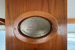 1989 Grand Banks 42 Motor Yacht thumbnail 38