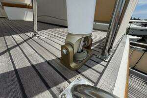 1989 Grand Banks 42 Motor Yacht thumbnail 28
