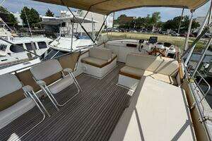 1989 Grand Banks 42 Motor Yacht thumbnail 30