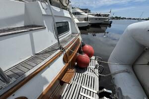 Carolina Breeze 42ft Grand Banks Yacht For Sale