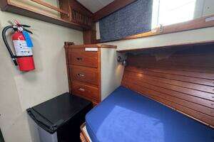 1989 Grand Banks 42 Motor Yacht thumbnail 58