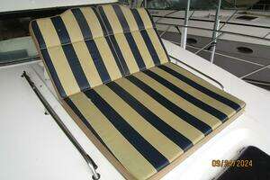 2002 Sealine T47 thumbnail 12