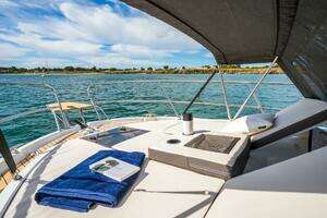 2026 Beneteau Antares 11 thumbnail 14