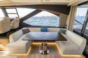 2021 Azimut S6 Sport Fly thumbnail 4