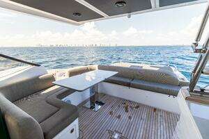 2021 Azimut S6 Sport Fly thumbnail 25