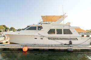  1996 Tollycraft 57 Pilothouse Motor Yacht Yacht For Sale in Wickford RI