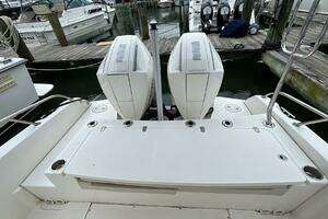 27ft Boston Whaler Yacht For Sale