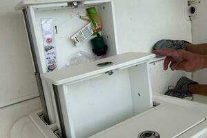 27ft Boston Whaler Yacht For Sale