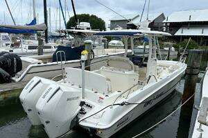 27ft Boston Whaler Yacht For Sale