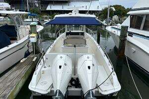 27ft Boston Whaler Yacht For Sale