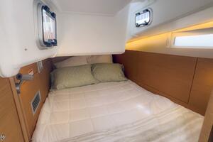 40FT (12.34M) JEANNEAU