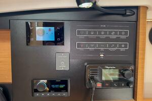 40FT (12.34M) JEANNEAU