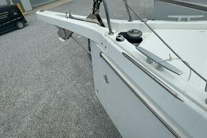 40FT (12.34M) JEANNEAU