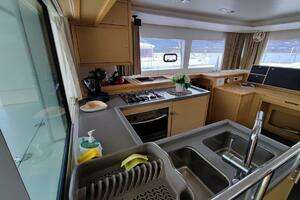 45ft Lagoon Yacht For Sale