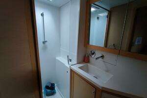 45ft Lagoon Yacht For Sale