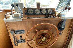 1999 Mainship thumbnail 15